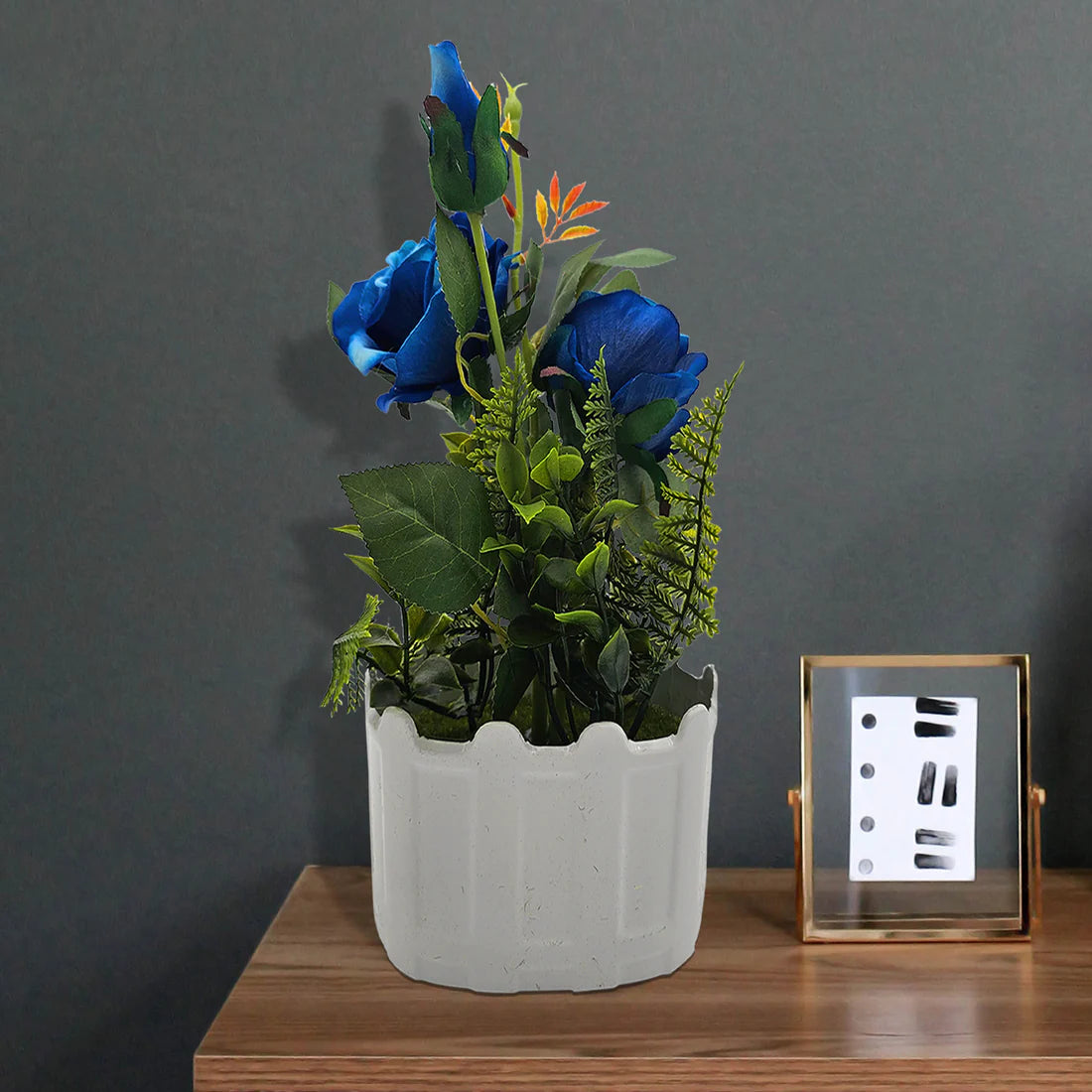 outdoor artificial plants