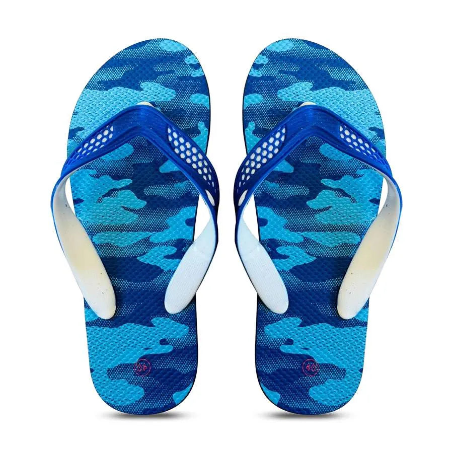 Design Rubber Royal Blue Women Toe Post Flip Flop Beach Slipper for Sea - Application Image