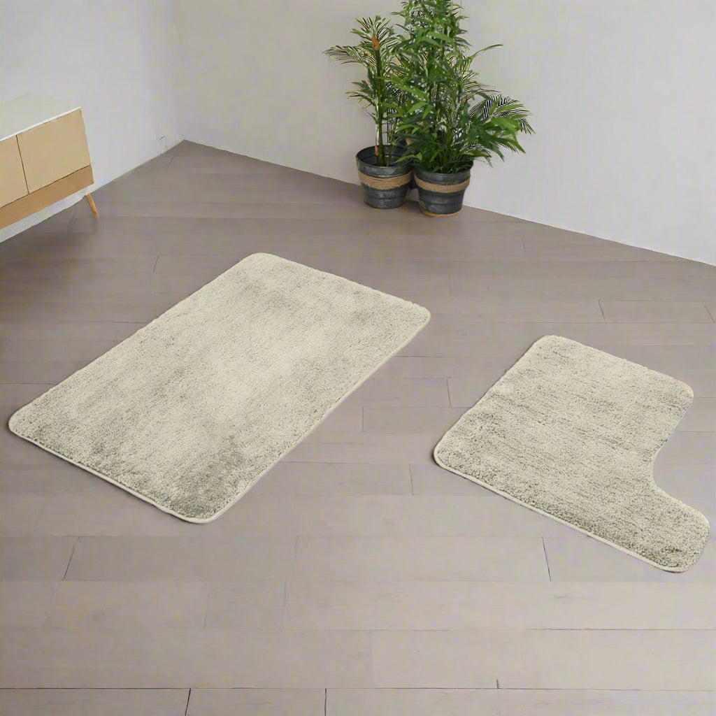 Bathroom accessories set black,