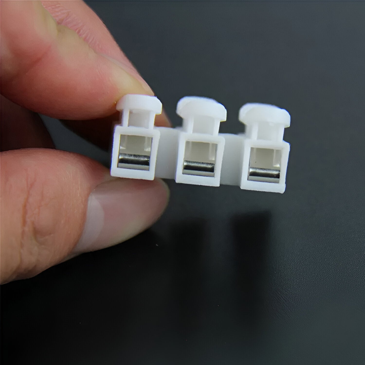 Flame Retardant Connectors