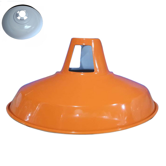 Metalen plafondlamp in vintage industriële loftstijl, oranje kleur ~1079
