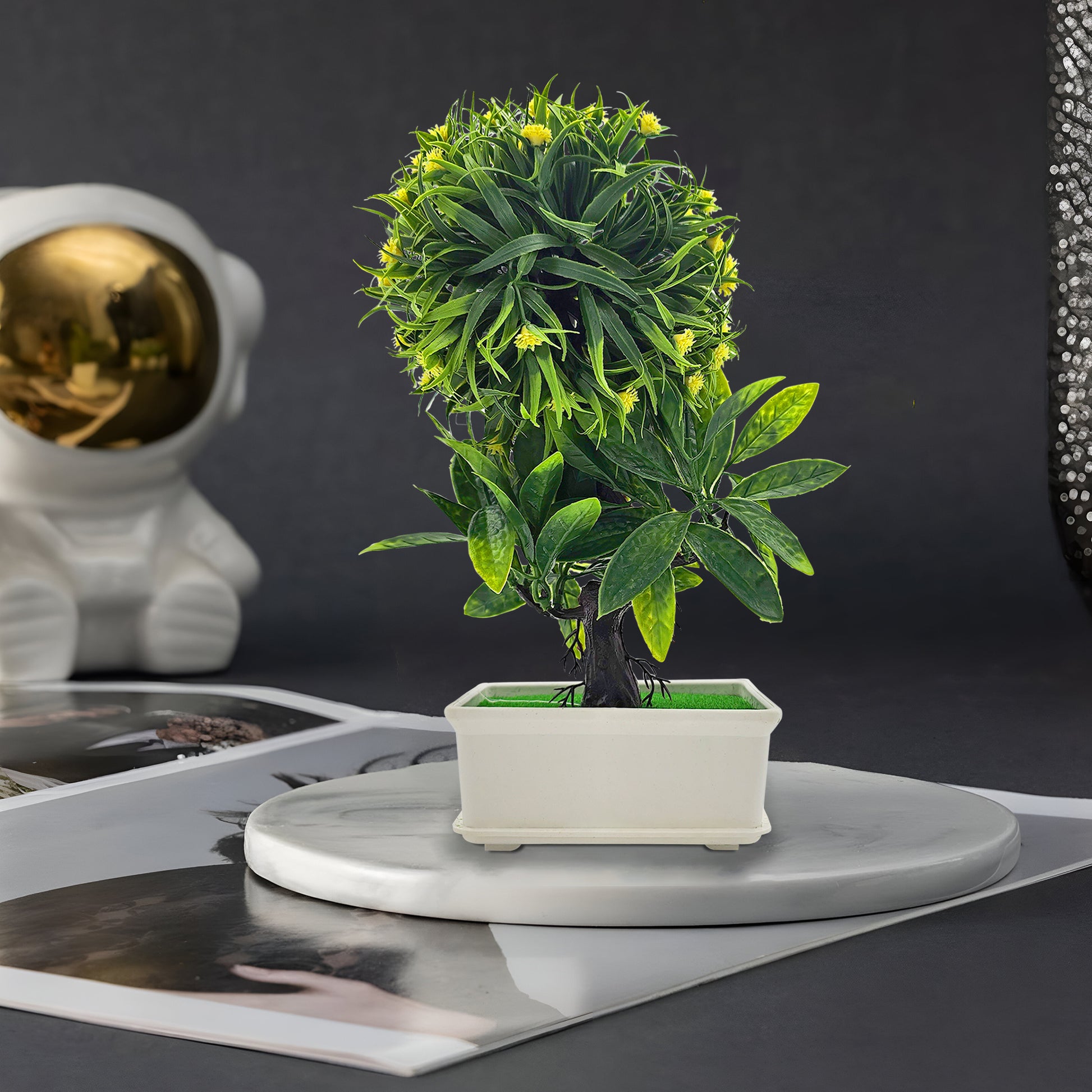 artificial bonsai tree