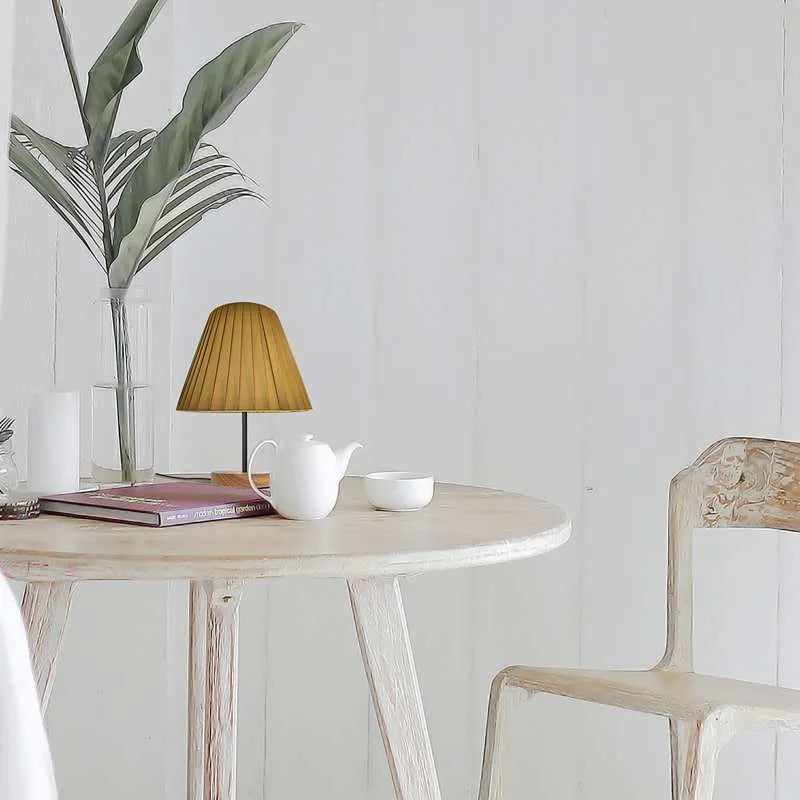 fabric lampshade  on/off switch table lamp 