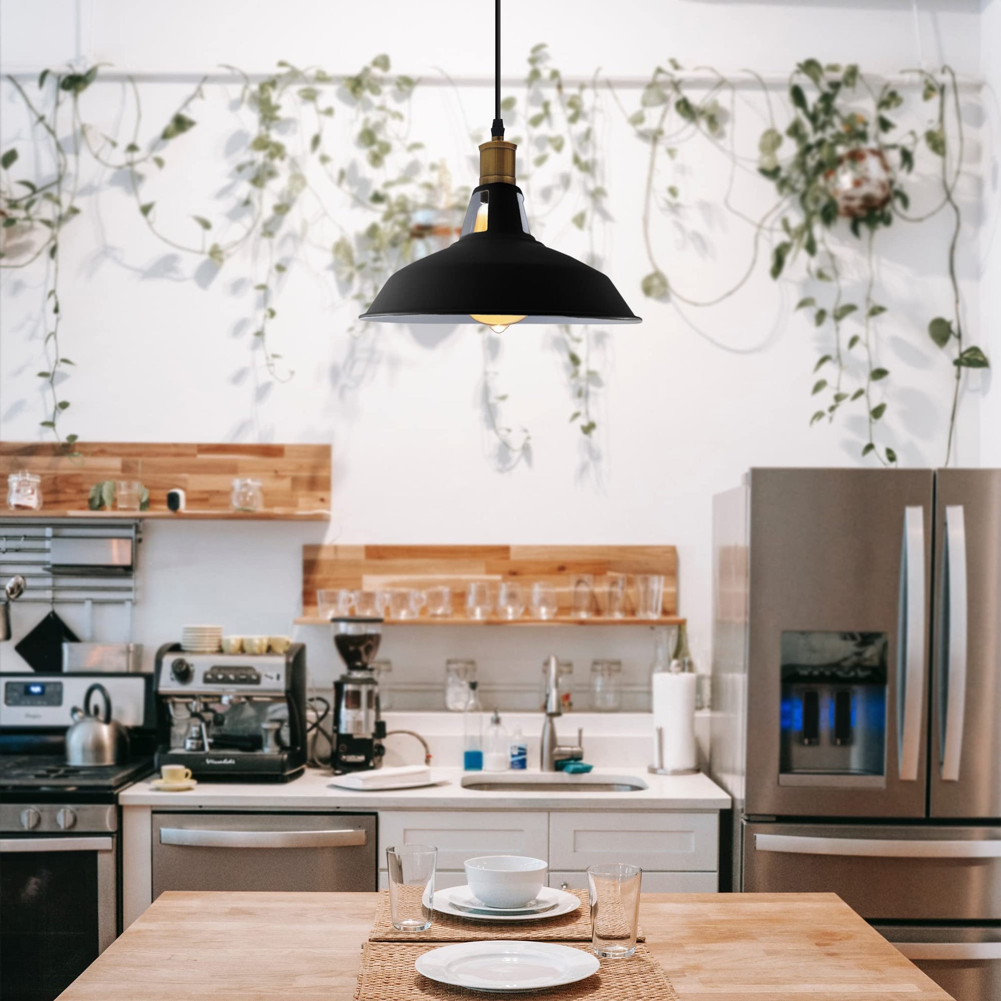 plafonniers suspendus, luminaire industriel, luminaires suspendus pour cuisine, suspension, lampe suspendue, 