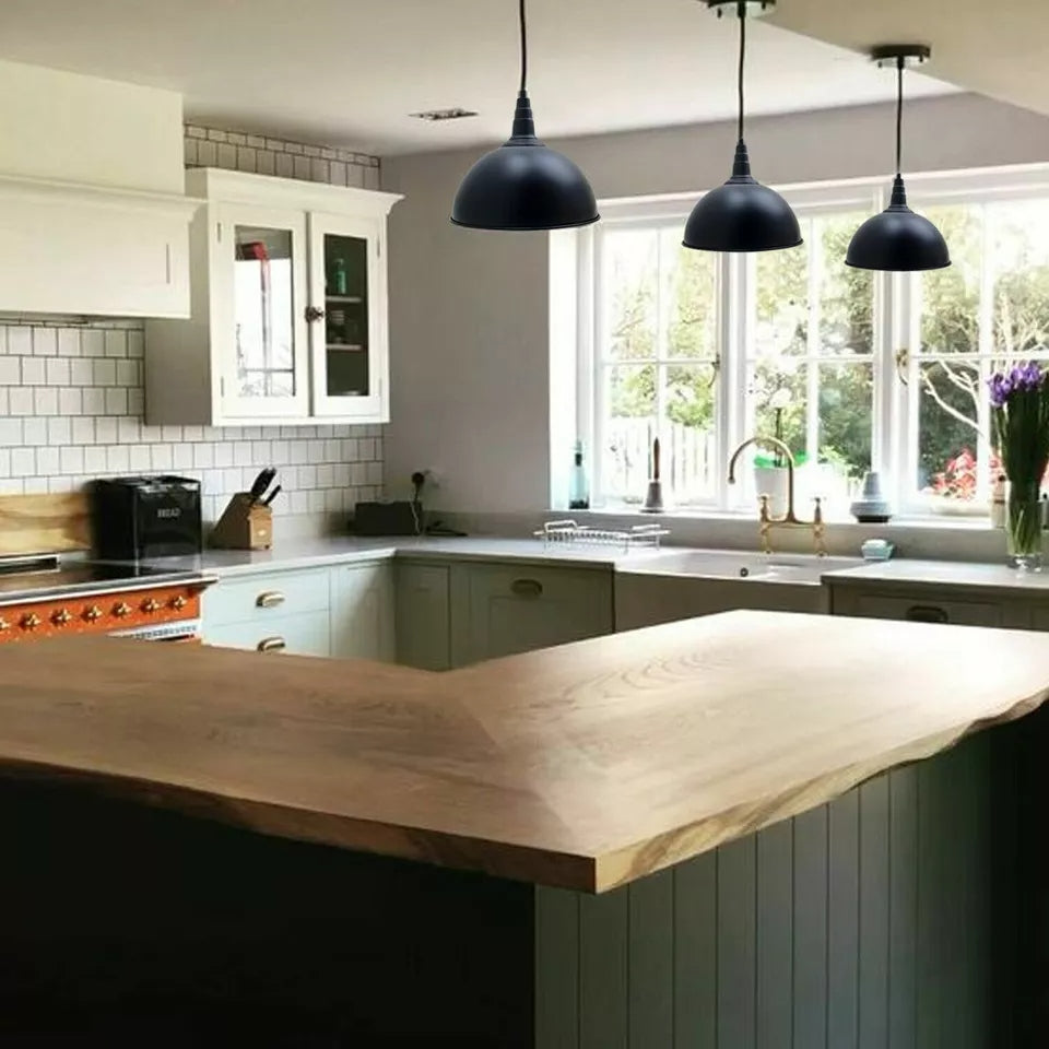 black pendant lamp above dining table