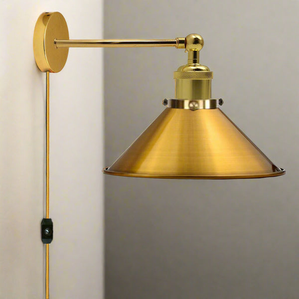 Vintage metalen retro moderne wandlamp met stekker ~ 5368 – Nee / Geel messing