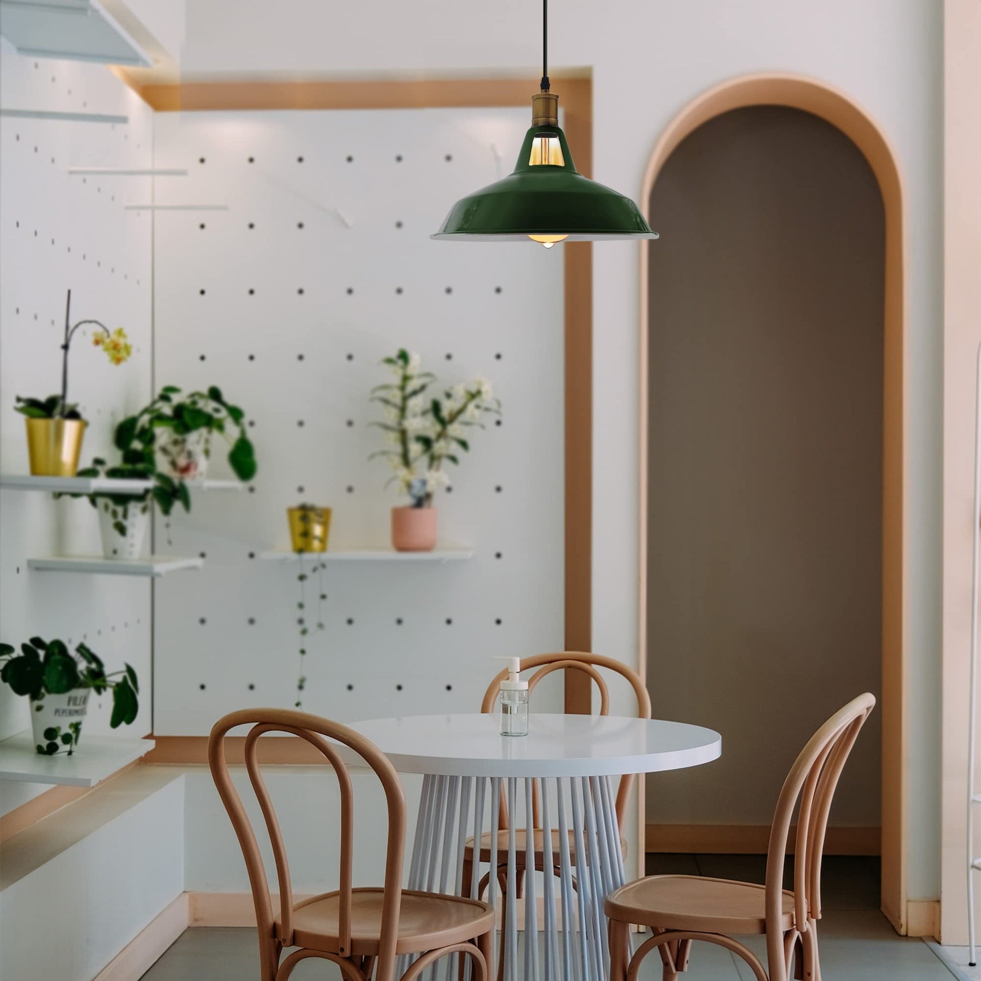 plafonniers suspendus, luminaire industriel, luminaires suspendus pour cuisine, suspension, lampe suspendue, 