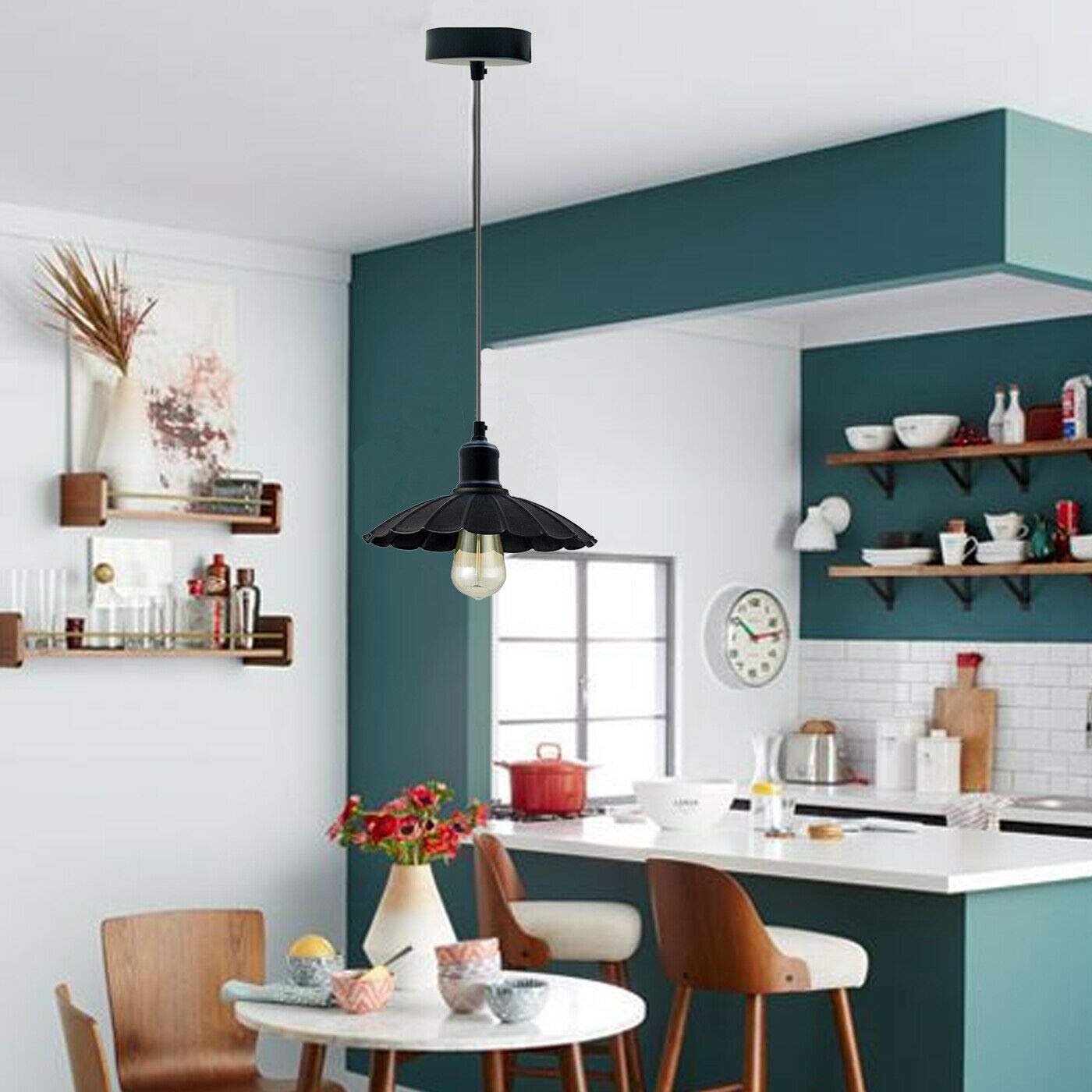 pendant lights hanging