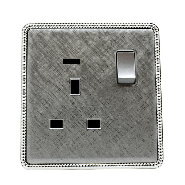 Geborsteld chromen schroefloze lichtschakelaars en stopcontacten~2454  – 1-voudige contactdoos